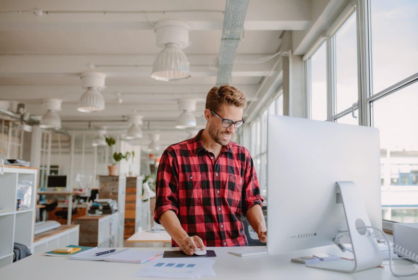 työtoimistotyöpöytämiesfreelancertietokone