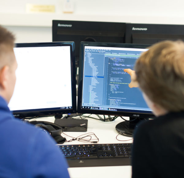 UKKO.fi API rajapinta integraatio palkanmaksuun